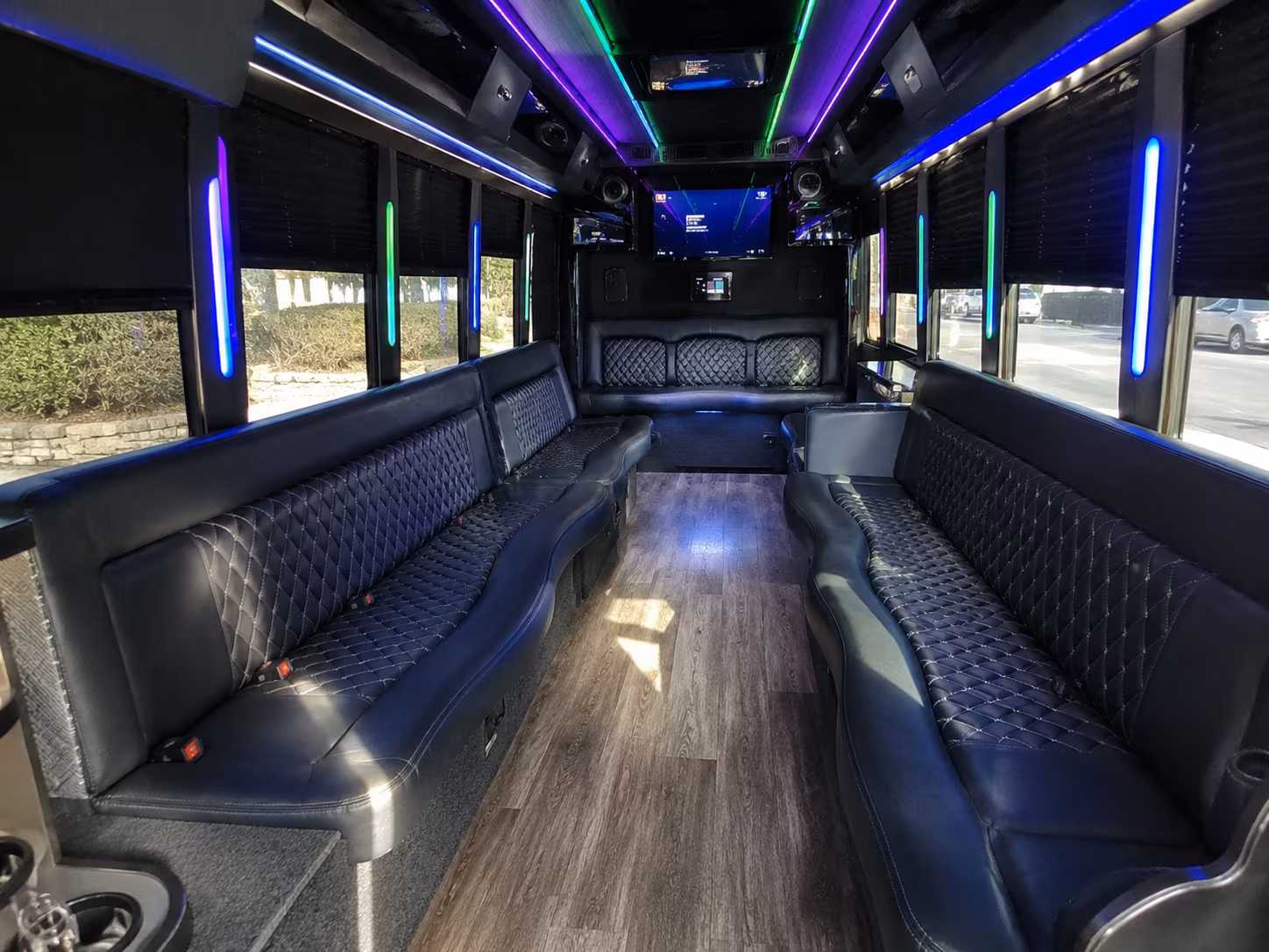 gulfport 15 passenger party bus interior